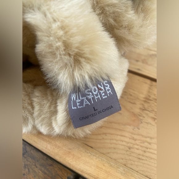 252-You Are Required ❤️ Wilson Leather Suede Gloves - Picture 5 of 7